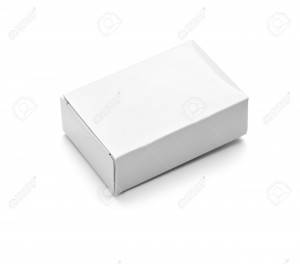 10511430-cerca-de-una-caja-de-jabón-blanco-sobre-fondo-blanco